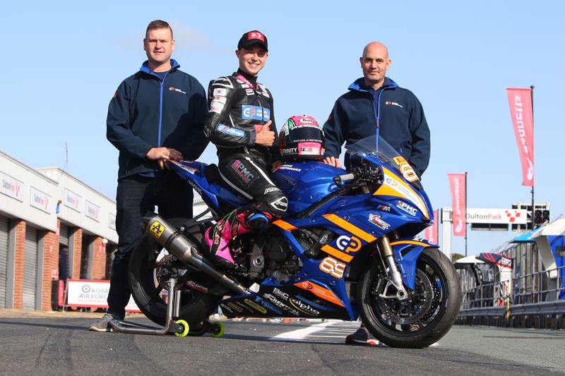 Specsavers Suzuki unveil 2022 BSB colours for Leon Jeacock